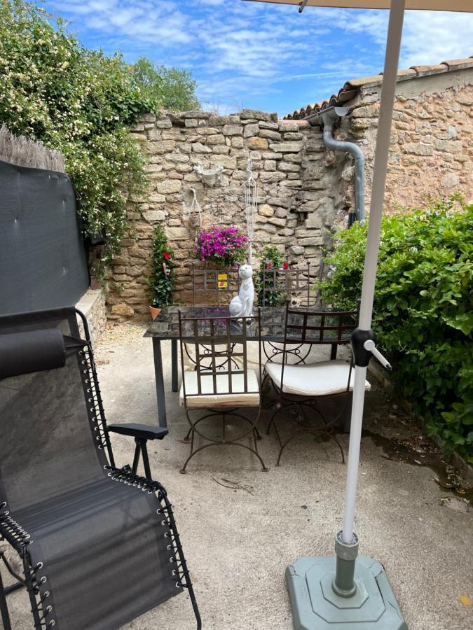 La Terrasse De Caromb Face Au Mont Ventoux Avec Clim Apartment Exterior photo
